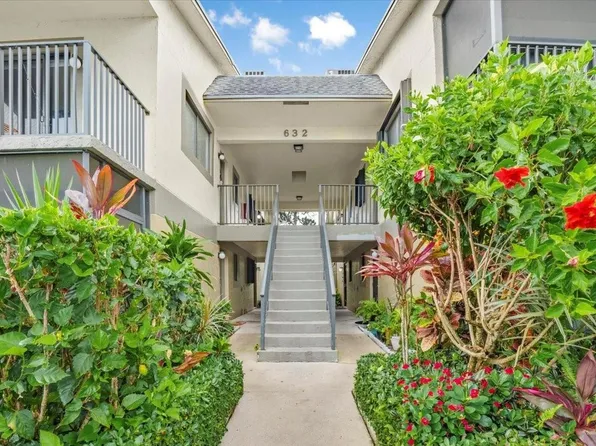 632 Trace Circle #204, Deerfield Beach, FL 33441