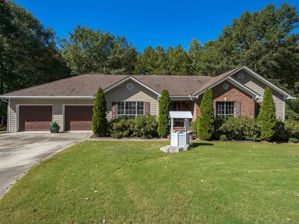 1009 Magnolia Cir, Leeds, AL 35094