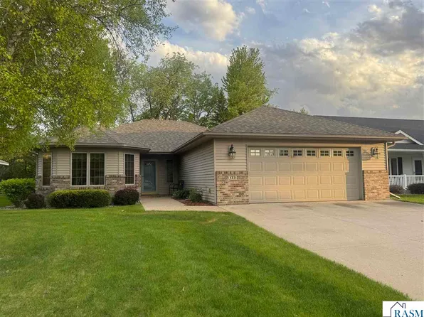 133 Cameo Ln, Mankato, MN 56001