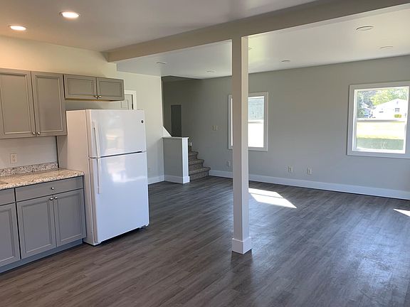 4th image of 31465 Sunset Dr