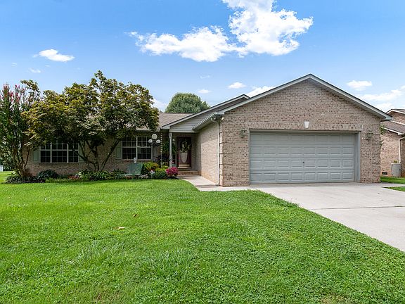 4th image of 309 Woodsboro Ln