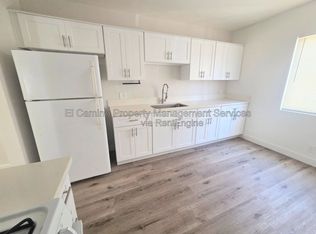 7722 Walker Ave APT B, Bell Gardens, CA 90201