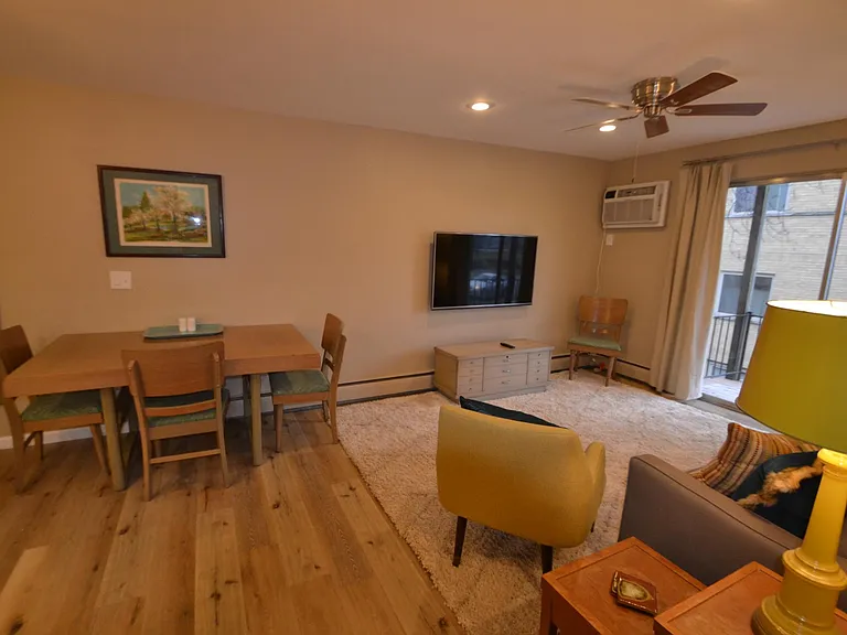 4815 Reading Rd #19 — Photo 6