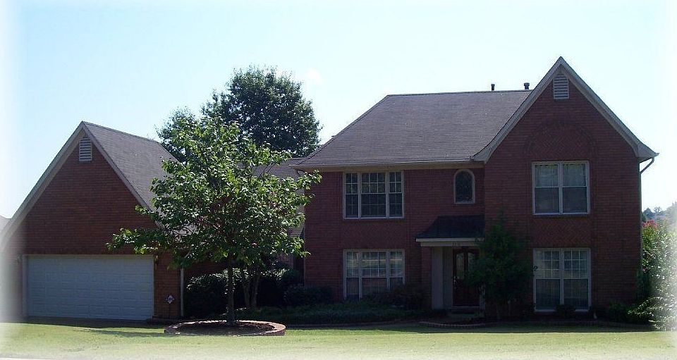 For Sale: 2318 Hickory Path Drive, Cordova, TN 38016