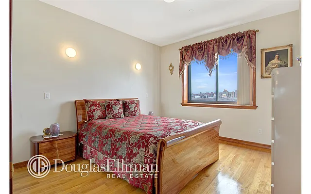 Sold by Douglas Elliman | media 7