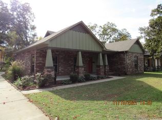 1827 Simms St, Conway, AR 72034
