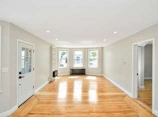 176 Ruskindale Rd #2, Hyde Park, MA 02136