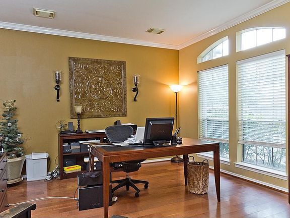 5th image of 3223 Ivy Mill Ln