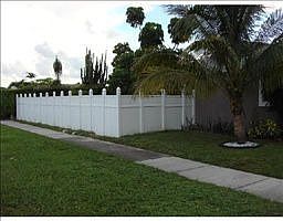 2nd image of 7200 SW 4th St