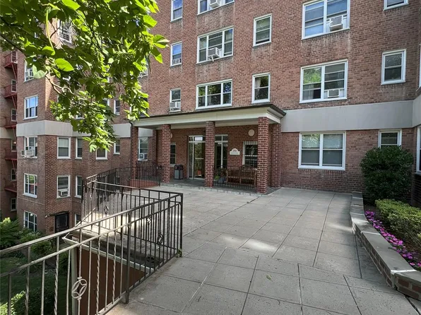 290 Collins Avenue #5-D, Mount Vernon, NY 10552