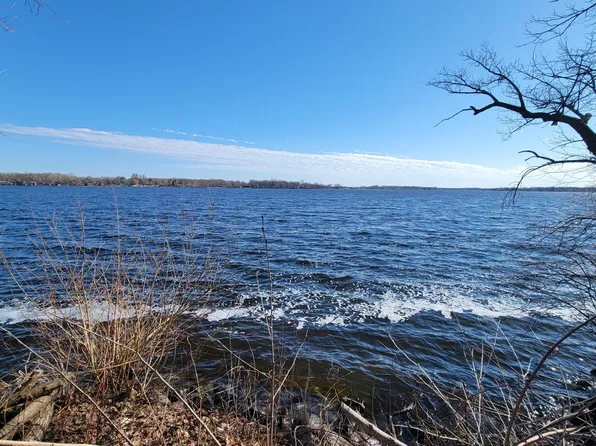 13400 Fawn Dr, Osakis, MN 56360