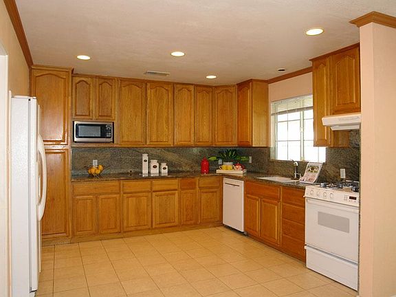 5th image of 2377 Bohannon Dr