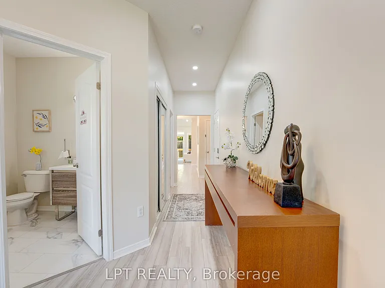 795 Laurelwood Dr #13 — Photo 9