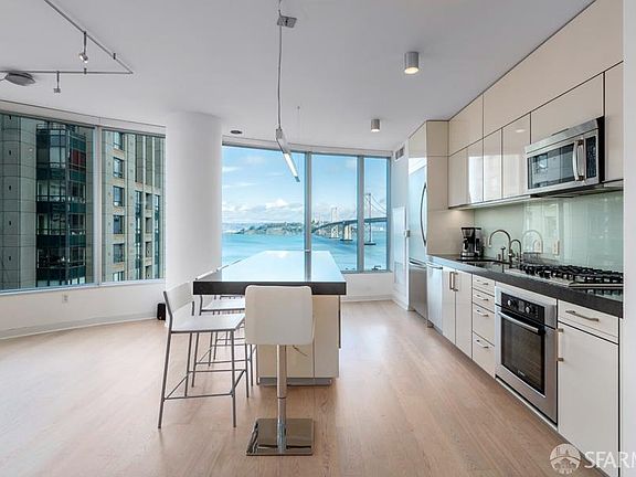 5th image of 338 Spear St Unit 17B