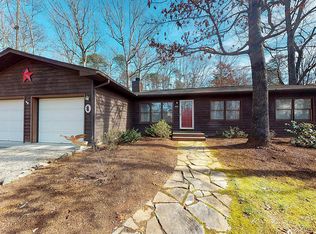 200 Heather Ln, Huddleston, VA 24104