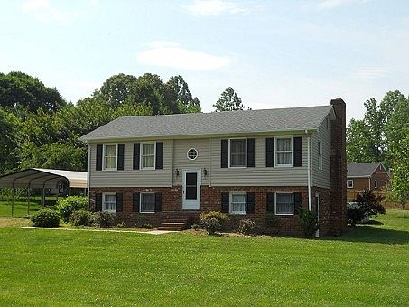 1st image of 113 Ashmont Dr