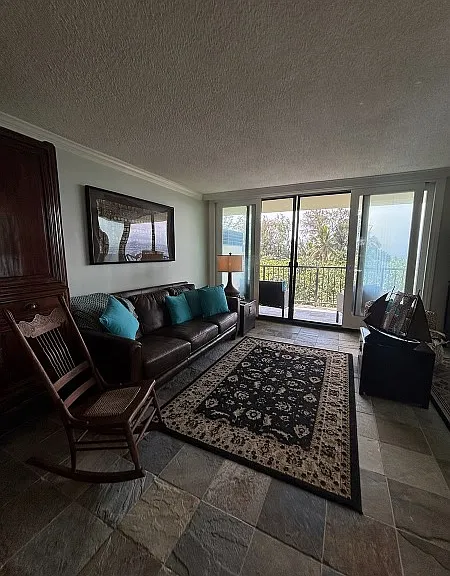 2405 Kalanianaole St #406 — Photo 13