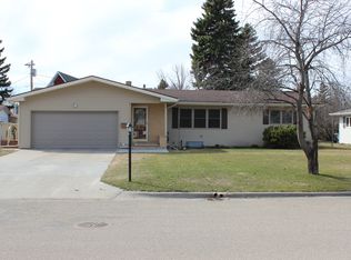 303 4th St W, Ada, MN 56510