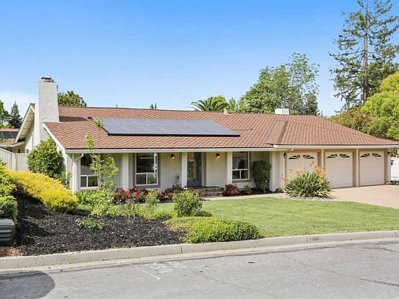 3rd image of 20627 Sevilla Ln