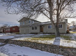 225 Glacier Dr, Lolo, MT 59847