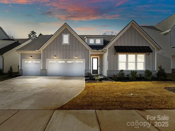 5300 Mint Harbor Way, Charlotte, NC 28269
