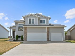 2634 3rd Ave SW, Altoona, IA 50009