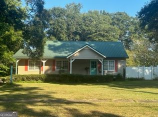 182 Flat Shoals Rd, Woodbury, GA 30293