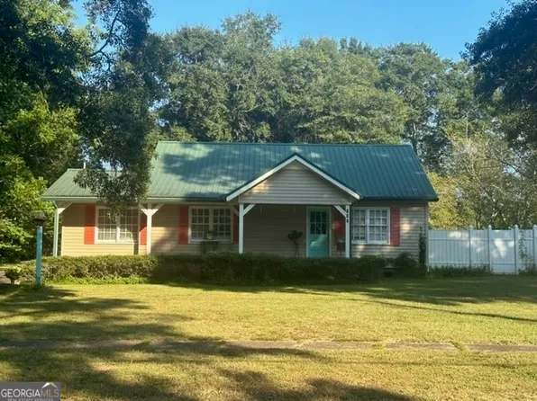 182 Flat Shoals Rd, Woodbury, GA 30293