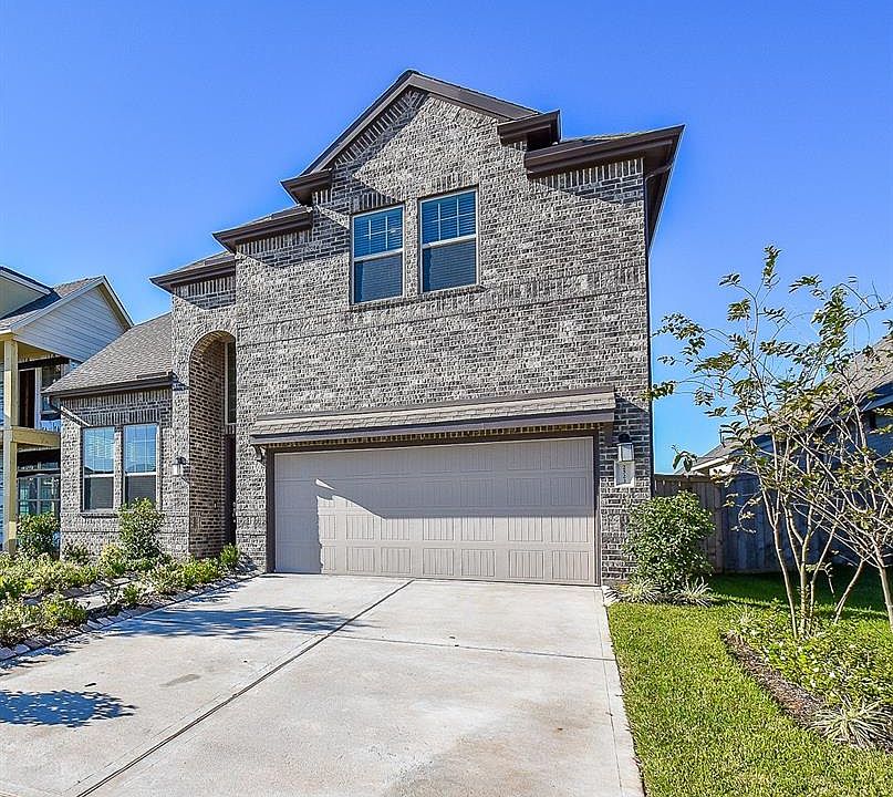 1st image of 2523 Amethyst Isle Ln