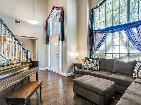5th image of 4711 Aramis Dr