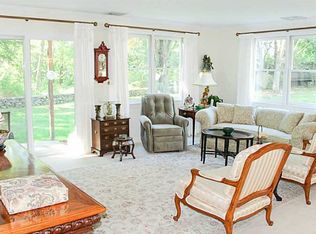 D1 Bristol Woods Dr, Bristol, RI 02809