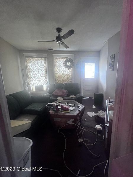 2nd image of 737 Bailey Street
