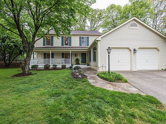 3rd image of 782 Longthorn Ct