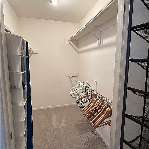1731 Barry Ave — Photo 2