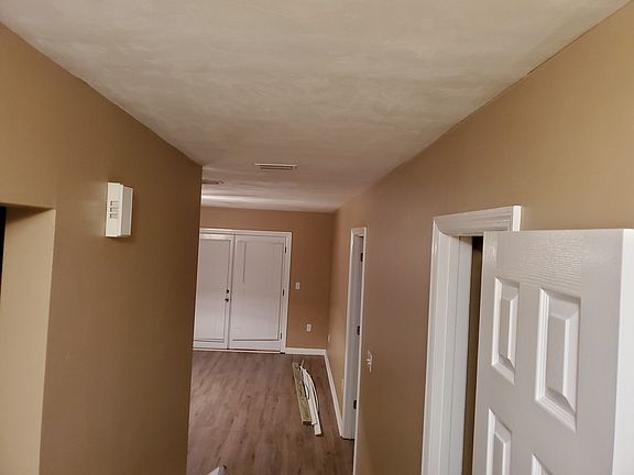 2nd image of 111 Charles Willis Dr