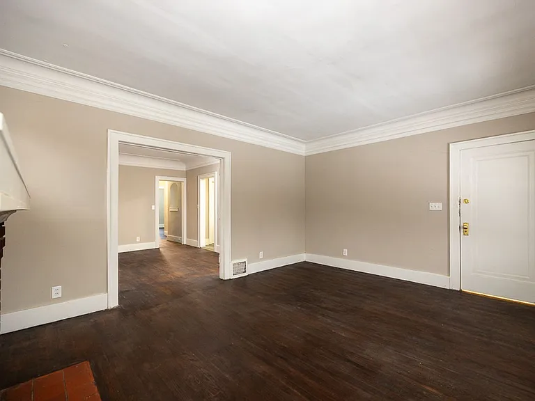 3209 & 3211 Pasadena, Detroit, MI, 48238 — Photo 6