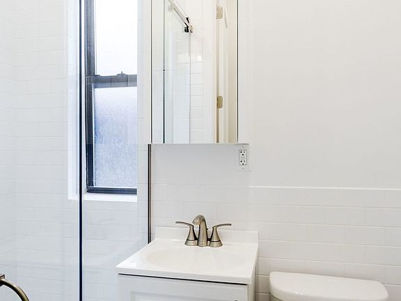 3rd image of 277 W 11th St APT 2C