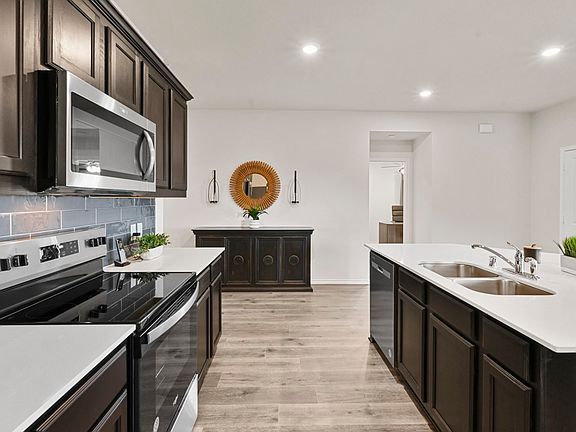 7th image of this home