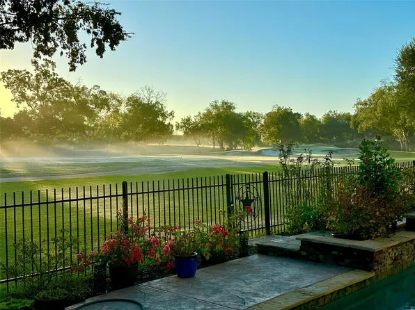 3311 Oakland Dr, Sugar Land, TX 77479