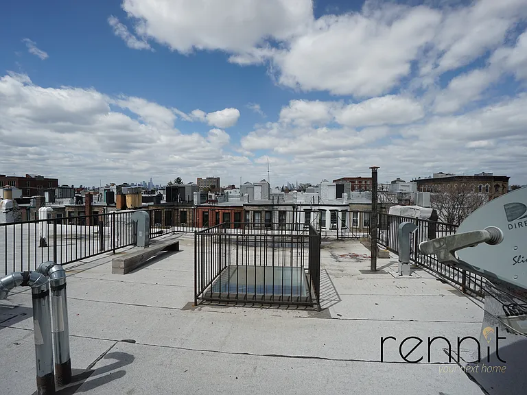 1689 Gates Ave #3F — Photo 14