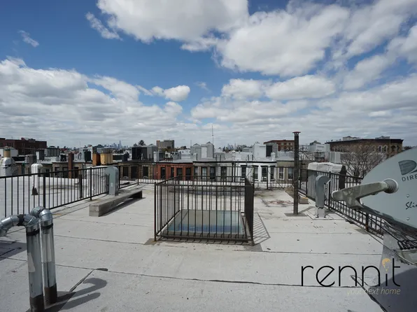 1689 Gates Avenue image 18 of 21