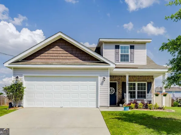 170 Bonnie Cir, Ellabell, GA 31308