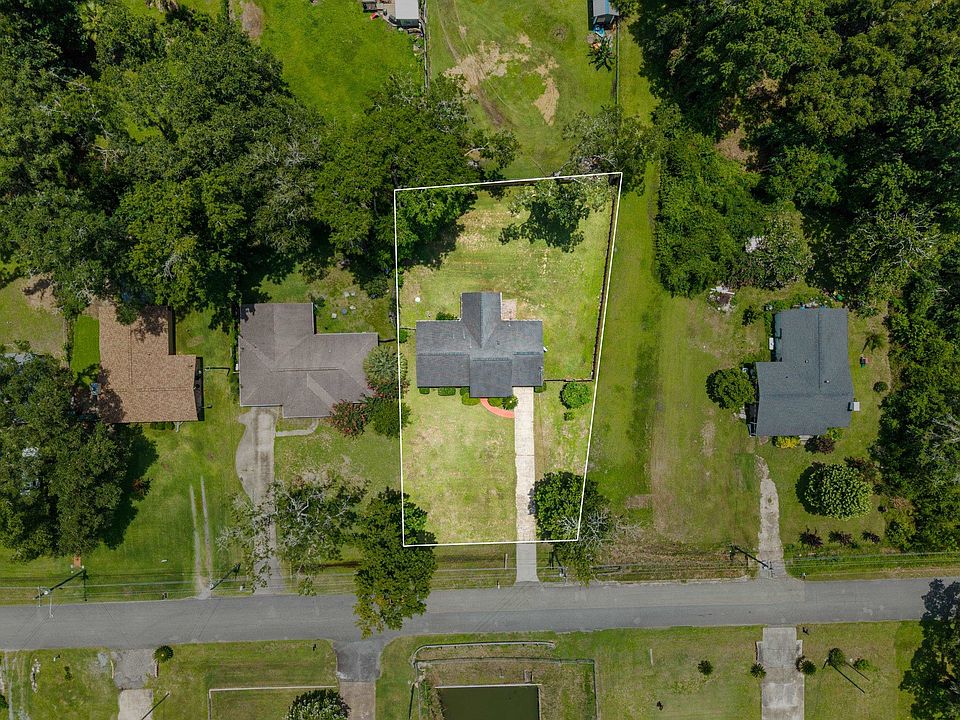1st image of 2019 Faulk Dr