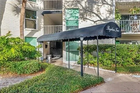 3325 Bayshore Blvd Photo 1
