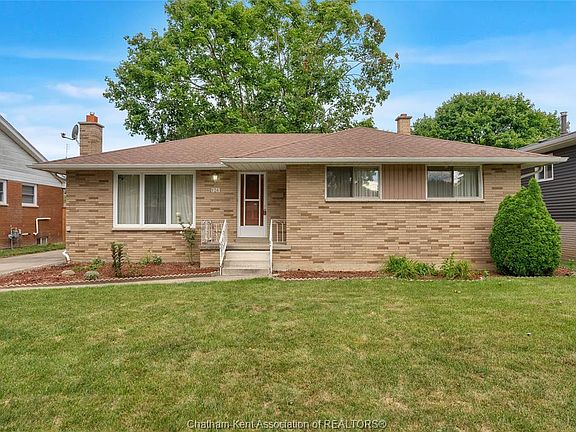 2nd image of 126 Partridge Cres
