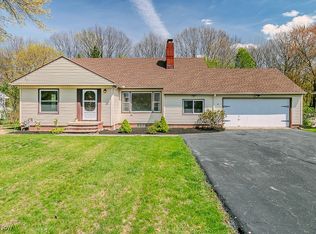 403 Douglas Blvd, Richmond Heights, OH 44143
