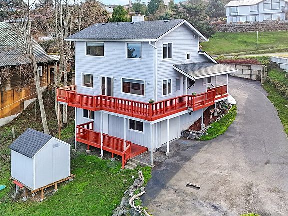 3rd image of 320 N North Street