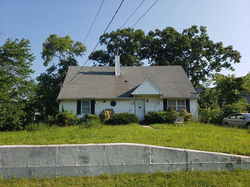 1st image of 73 Arlington Ave