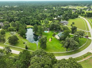34310 High Point Dr, Magnolia, TX 77355