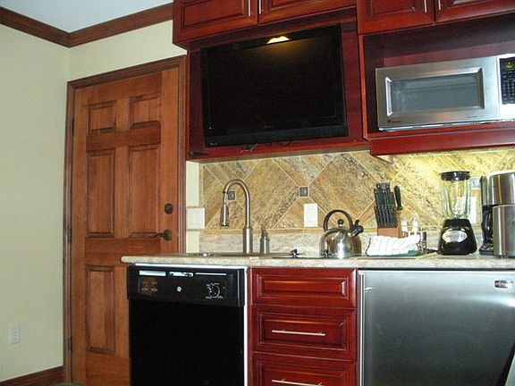 4th image of 3000 Canyons Resort Dr #3305B